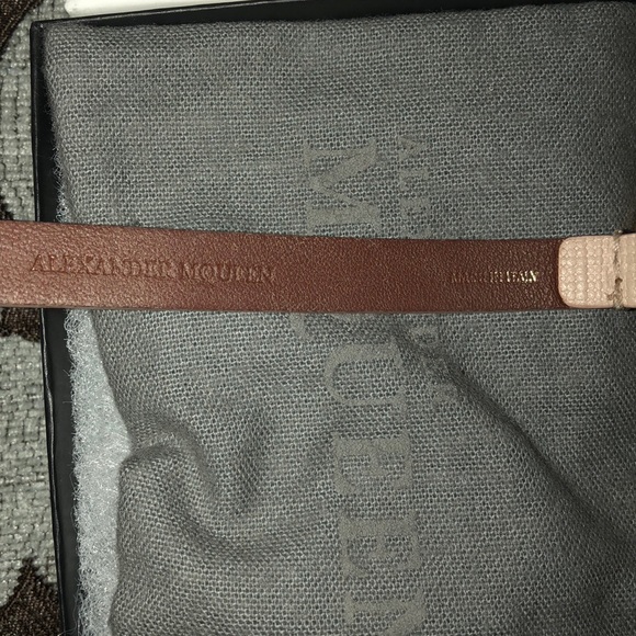 Alexander McQueen bracelet ⭐️1HR price drop⭐️ - Picture 4 of 8